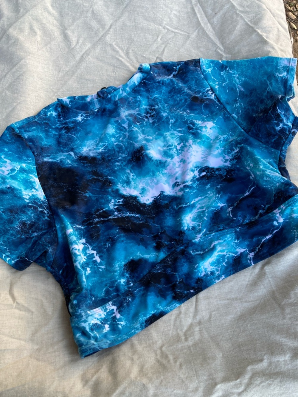 Women’s ocean digital photo print Rashie crop rash guard XL
